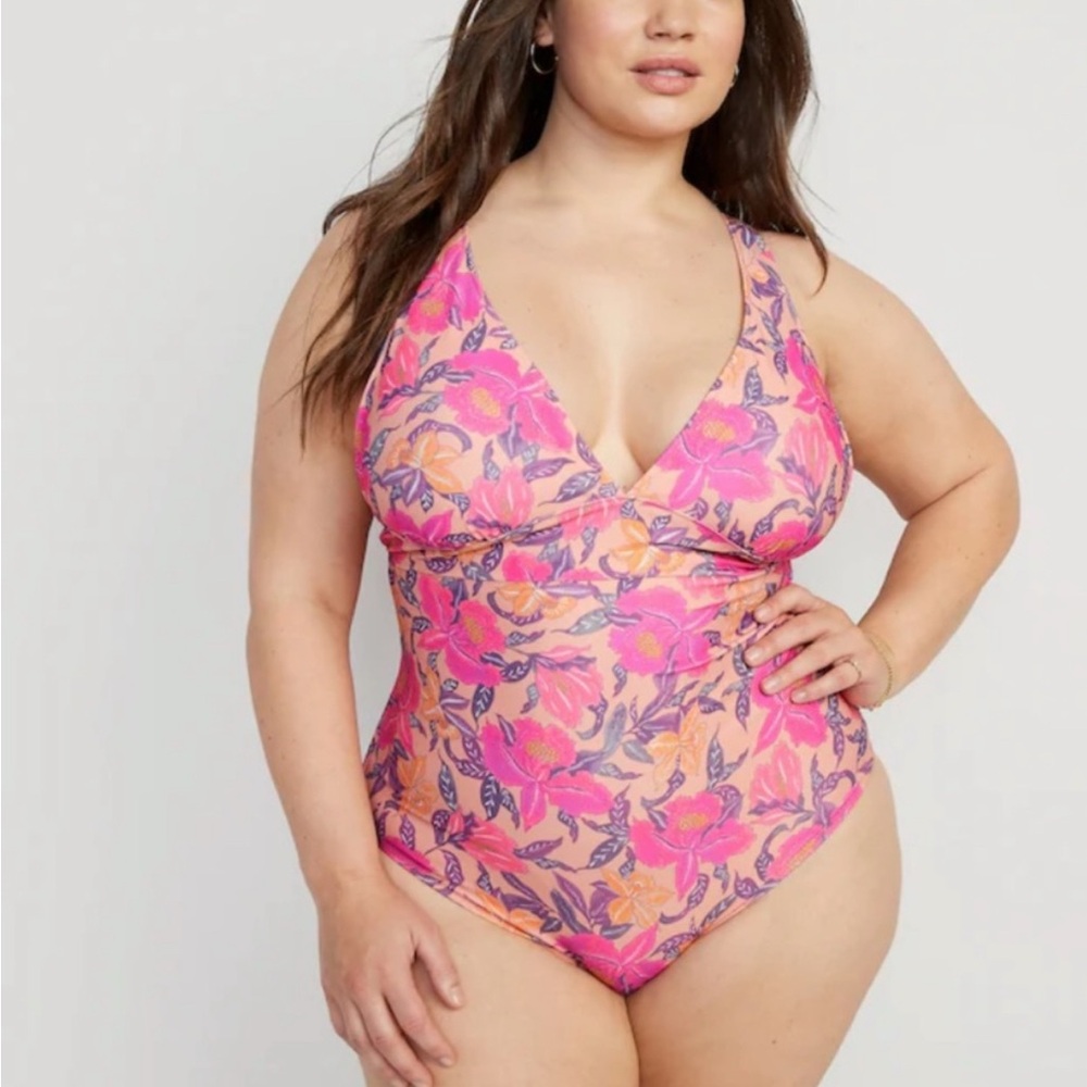 NWT OLD NAVY ONE PIECE PEACH PINK PORTABLE PURPLE FLORAL SWIM SUIT SZ XL